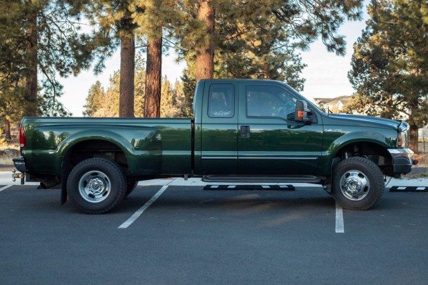 1999 Ford F-250 Super Duty XLT SuperCab Power Stroke 4x4 6-Speed Dually Conversion