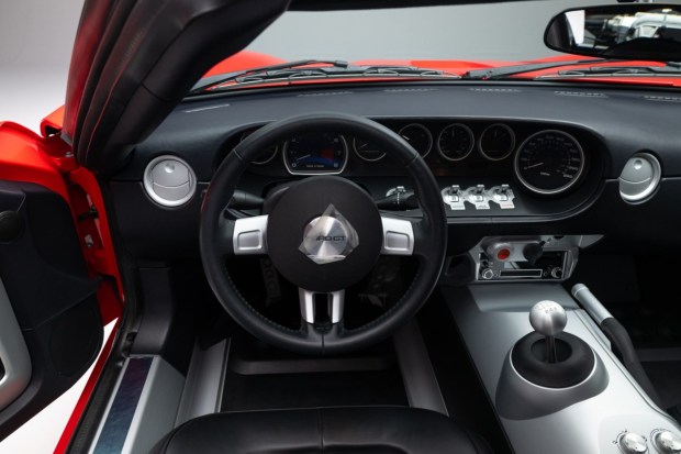 4,700-Mile 2005 Ford GT