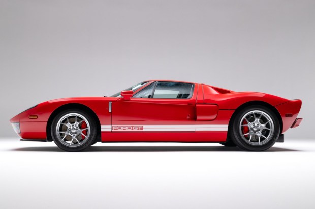 4,700-Mile 2005 Ford GT