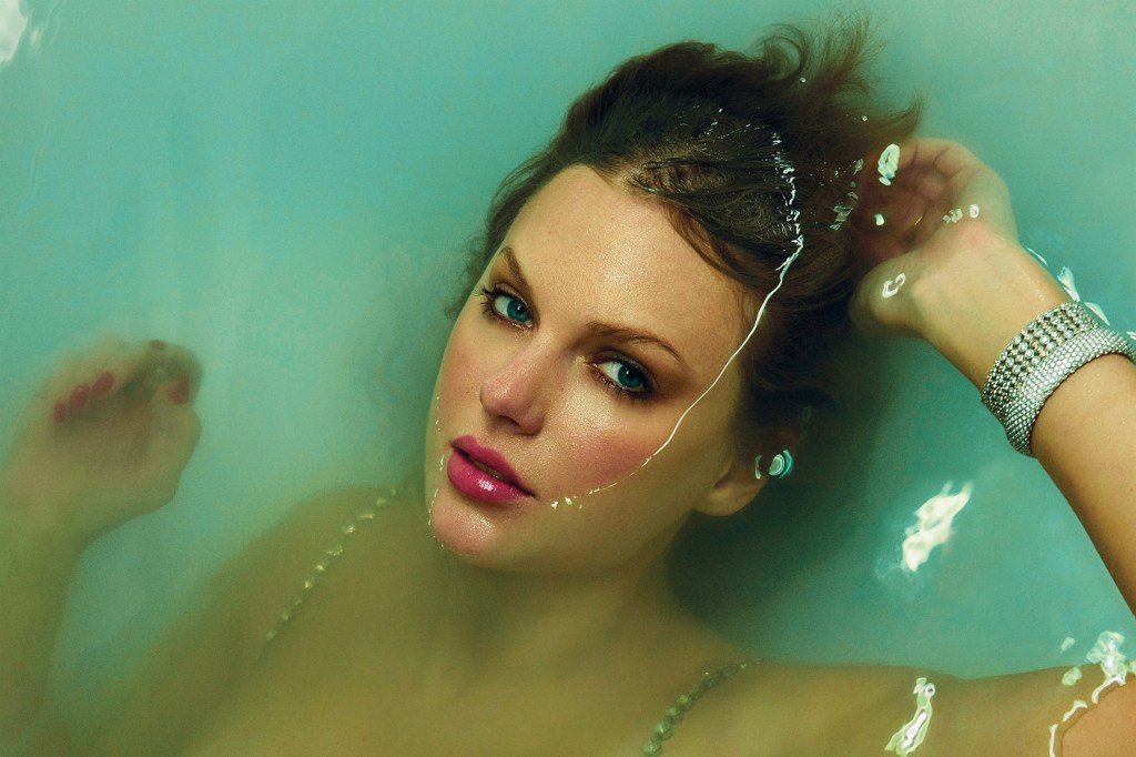 Taylor Swift’s ‘Showgirl’ Voted This Week’s Favorite New Music