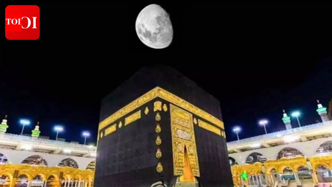 Ramazan moon to align above Kaaba tonight, offering a natural guide to Qibla | World News