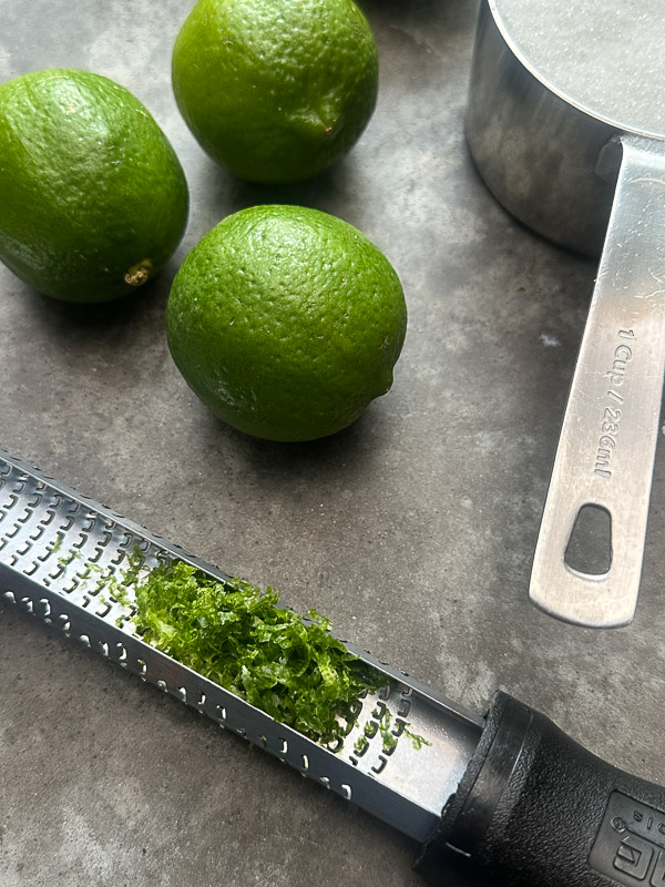 Homemade Sparkling Limeade with fresh lime juice and simple syrup. A bright, sweet-tart citrus drink and easy dupe for Sol Food sparkling limeade.