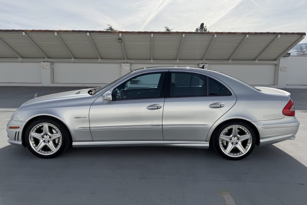 No Reserve: 2007 Mercedes-Benz E63 AMG