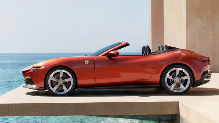 Ferrari Amalfi Spider Side