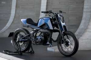 Custom Suzuki 125 two-stroke street tracker