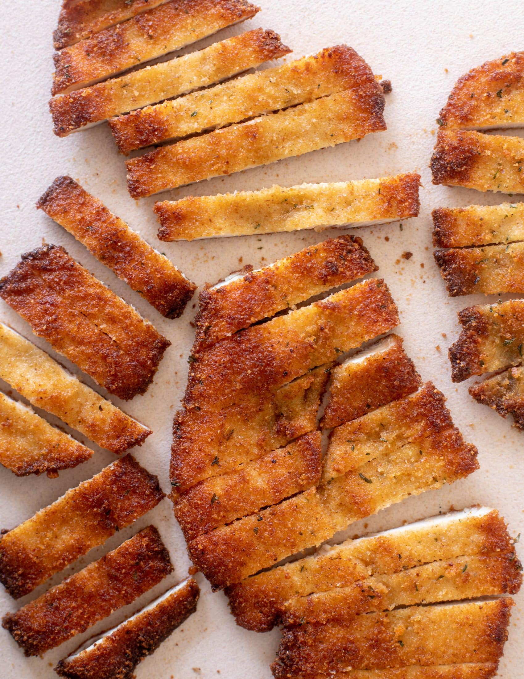 strawberry pistachio salad with crispy chicken