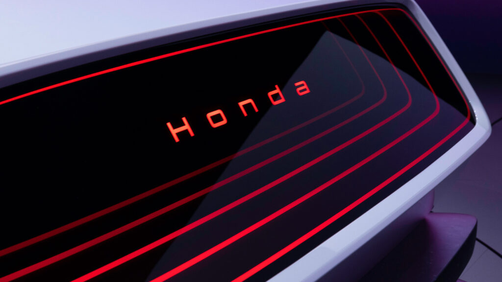  Honda’s $11 Billion Canadian EV Plant Just Got Shelved Because America Wants Hybrids