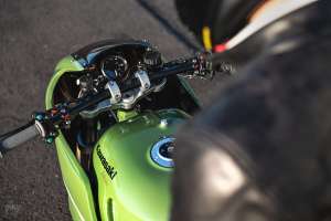 Kawasaki ZRX1200R custom by deBolex Engineering