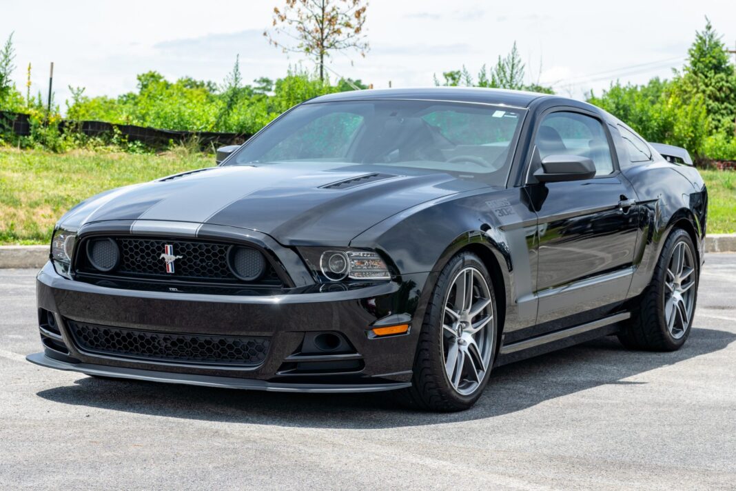 1,600-Mile 2013 Ford Mustang Boss 302 Laguna Seca for sale on BaT Auctions – ending July 23 (Lot #253,869)