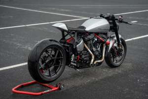 Powerbrick Harley Davidson Lowrider S Cafe Racer 21