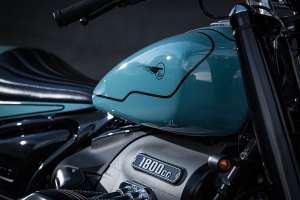 Hiewa bmw r18 5