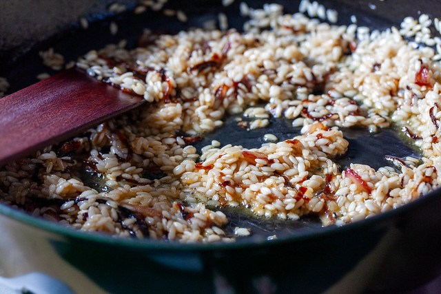 tomato risotto with frizzled onions-07