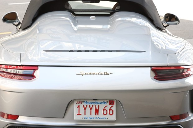 2019 Porsche 911 Speedster Heritage Design