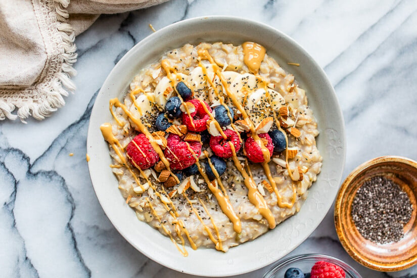Oatmeal Recipes: 21 Healthy Breakfasts & Snacks