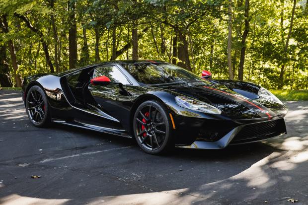 738-Mile 2020 Ford GT Carbon Series