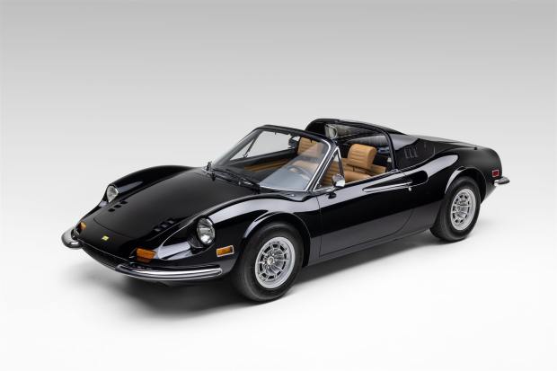 1973 Ferrari Dino 246 GTS Chairs & Flares