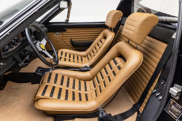1973 Ferrari Dino 246 GTS Chairs & Flares